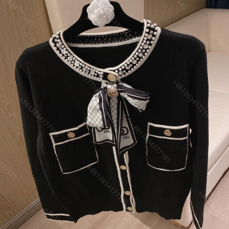 Designer cc women cashmere sweater hoodie free silk scarf knitted bottoming shirt jacket crochet mujer hoodies shirt long sleeve brand diamond logo clothes c1, Supplementary price difference
Designer cc women cashmere sweater hoodie free silk scarf knitted bottoming shirt jacket crochet mujer hoodies shirt long sleeve brand diamond logo clothes c1, Supplementary price difference