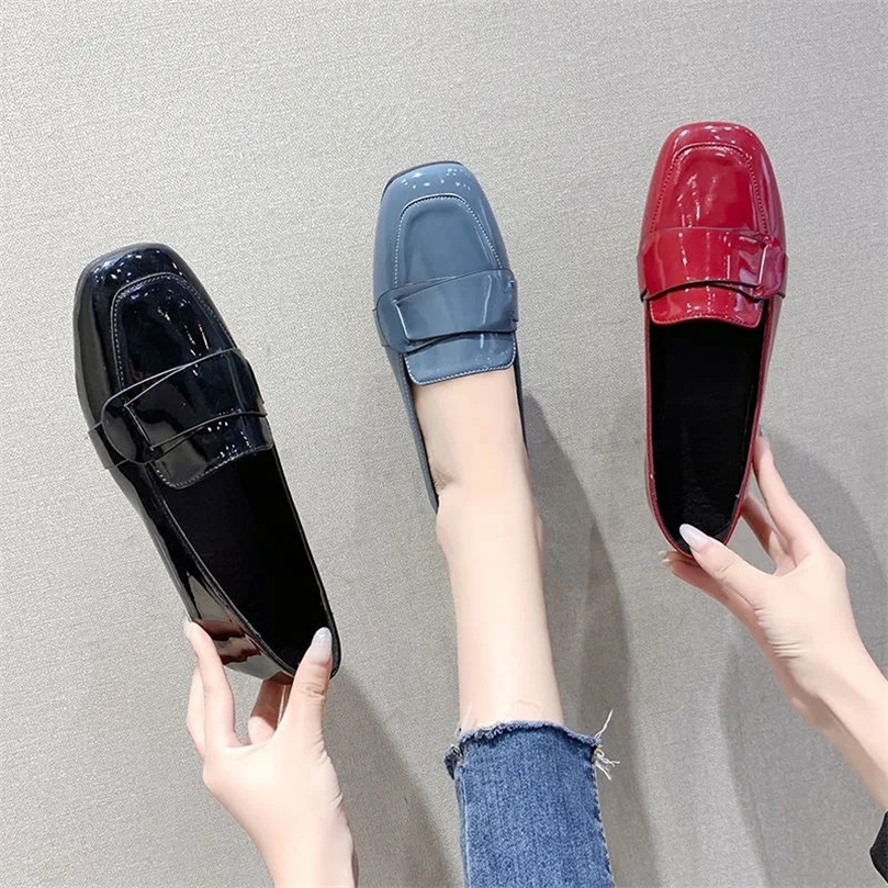 Sepatu Pantofel Kulit Paten Slip On Ukuran Besar Kasual untuk Wanita Hitam Muka Persegi Flat Klasik Oxford Vintage Biru Merah 220614, Red
Sepatu Pantofel Kulit Paten Slip On Ukuran Besar Kasual untuk Wanita Hitam Muka Persegi Flat Klasik Oxford Vintage Biru Merah 220614, Red