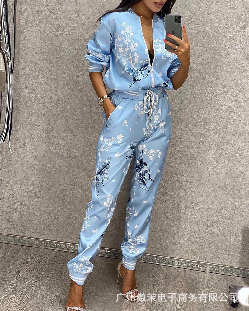 Women' Two Piece Pants Blue Printed Slim-fit Pleated Trouser Suit Women 2022 Fall Fashion Casual
Women' Two Piece Pants Blue Printed Slim-fit Pleated Trouser Suit Women 2022 Fall Fashion Casual