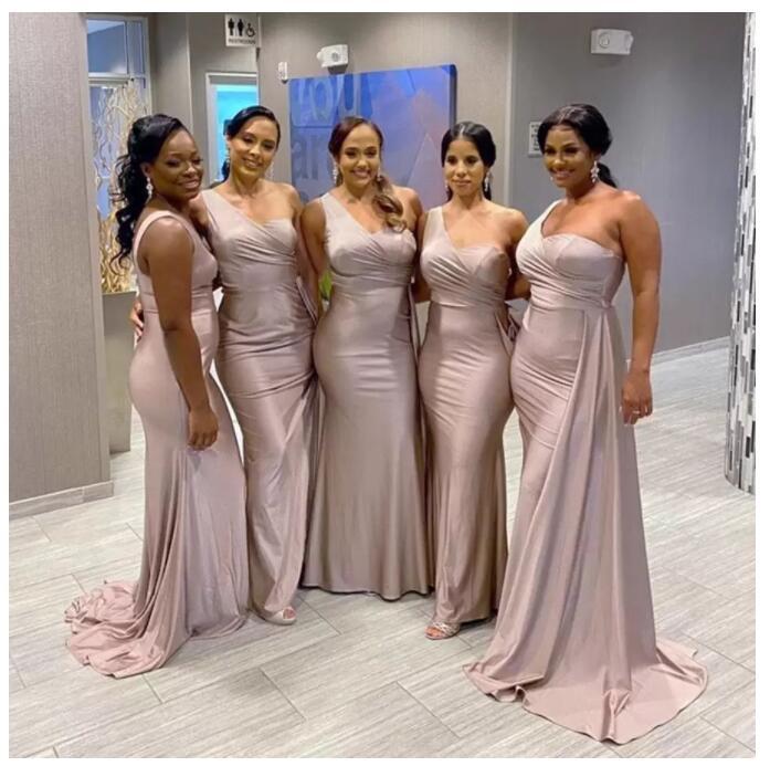 Emerald Green Country Style Wedding Bridesmaid Dresses Spandex Satin Mermaid Bridesmaid Gowns Party Prom Robe 0701