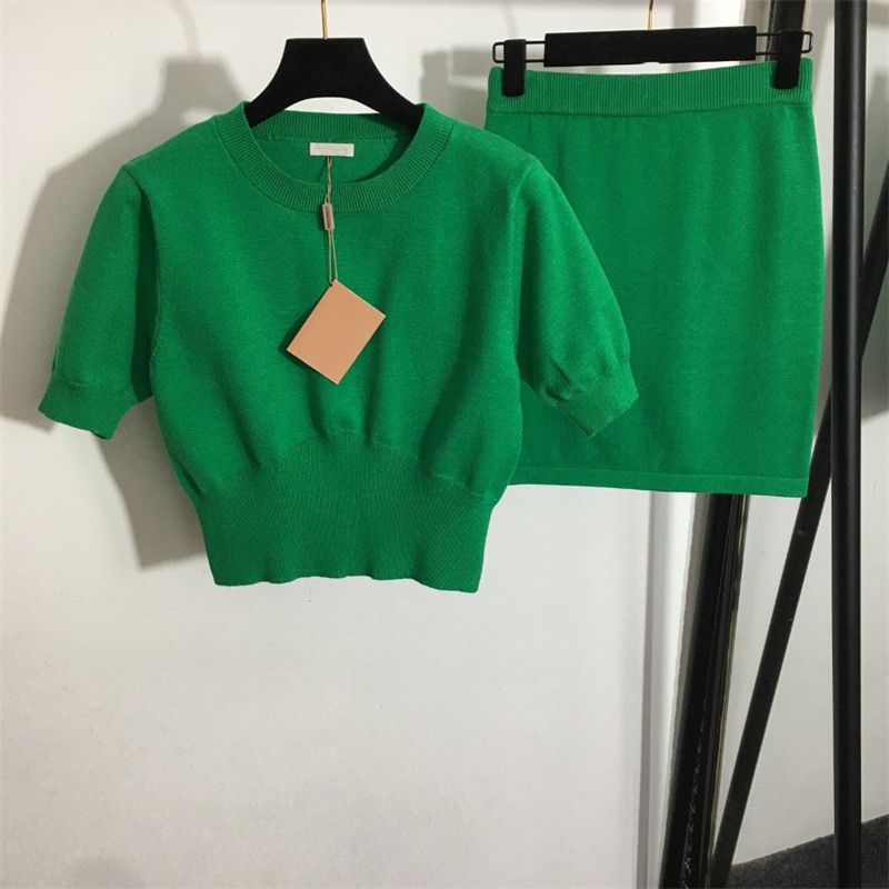 Green Women's Two Piece Pants Knitted Sweat Suit T-Shirt Top with Knit Short Set Gym Outfit Fashion Letter Printing Tracksuit High Quality, Extra shipping cost
Green Women's Two Piece Pants Knitted Sweat Suit T-Shirt Top with Knit Short Set Gym Outfit Fashion Letter Printing Tracksuit High Quality, Extra shipping cost