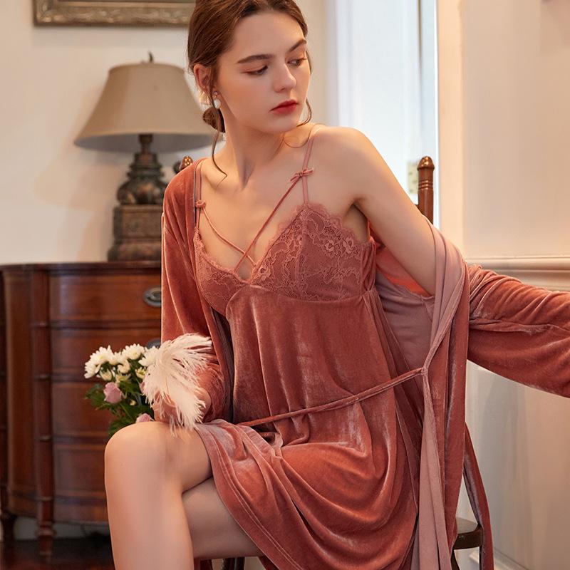 Women' Sleepwear Autumn Winter 2-piece Female Velvet Sexy Sling Private Nightdress And Lace Outer Cover Set Home Service, 2-piece set
Women' Sleepwear Autumn Winter 2-piece Female Velvet Sexy Sling Private Nightdress And Lace Outer Cover Set Home Service, 2-piece set
