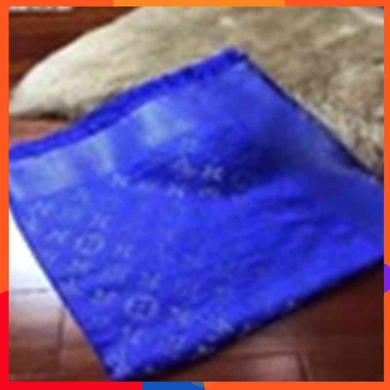 LVs GGs jiangyu Factory Price Top Quality Luxury classic Wool cashmere scarf Silver thread women silk Wrap shawl Letter printing Scarves Blu
LVs GGs jiangyu Factory Price Top Quality Luxury classic Wool cashmere scarf Silver thread women silk Wrap shawl Letter printing Scarves Blu