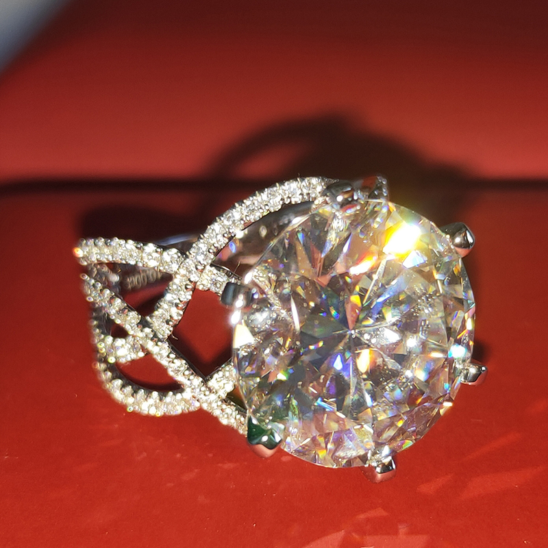 18K 750Au Gold Ring 10Carat DVVS Moissanites Diamond Ring Round Wedding Party Engagement Anniversary Ring Trendy