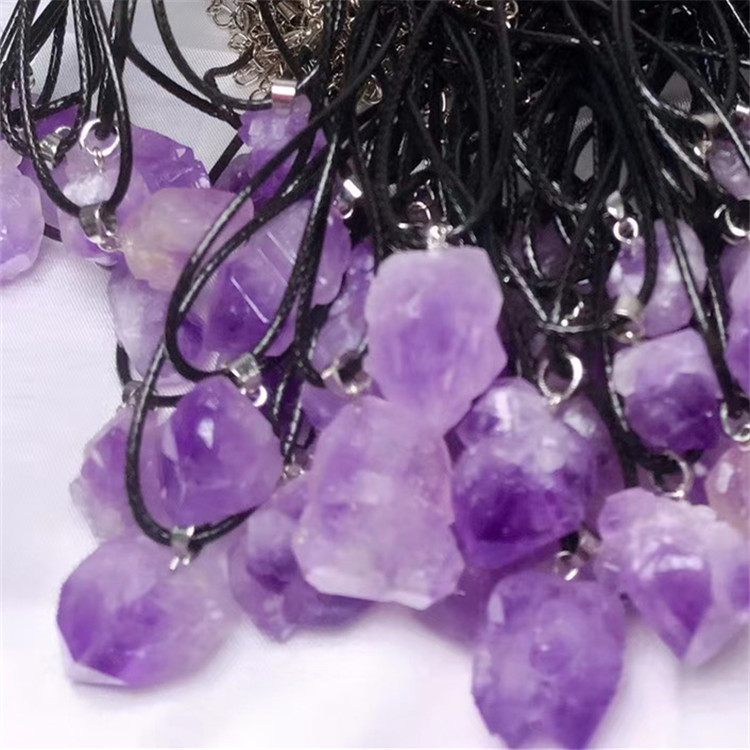collana allingrosso del pendente della roccia del grappolo di ametista di cristallo di ametista allingrosso dei cristalli per le donne
collana allingrosso del pendente della roccia del grappolo di ametista di cristallo di ametista allingrosso dei cristalli per le donne