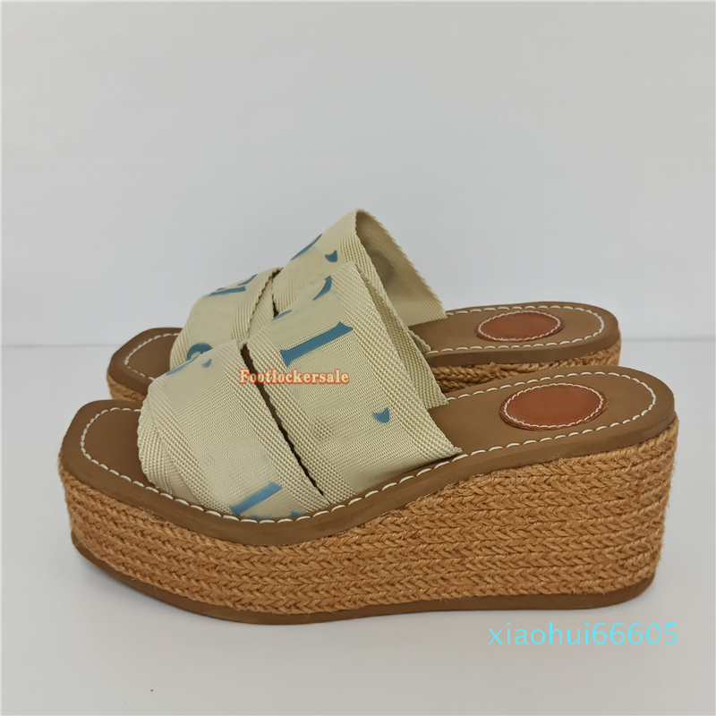 Wedge Boat Sandals Woody Wood Sole Chunky Espadrille Fabric Designer Flats Slippers For Ladies Womens Fashion Luxury Designer 125
Wedge Boat Sandals Woody Wood Sole Chunky Espadrille Fabric Designer Flats Slippers For Ladies Womens Fashion Luxury Designer 125
