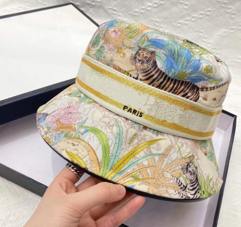 Luxury Tiger Bucket Hat For Women Good Quality 2022 Spring Designer Ladies Summer Gold Thread Animal Printed Sun Hats New Fisherman Caps Drop ship, Black
Luxury Tiger Bucket Hat For Women Good Quality 2022 Spring Designer Ladies Summer Gold Thread Animal Printed Sun Hats New Fisherman Caps Drop ship, Black