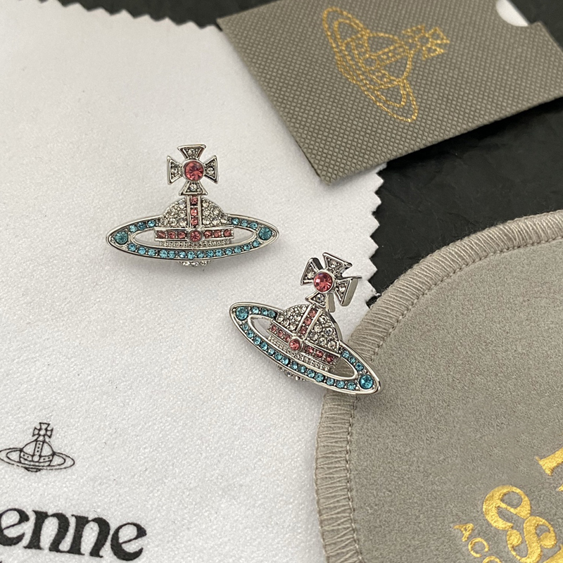 925 Silver Plated Earrings Ear Stud Brand Designers Letter Multi-Color Crystal Rhinestone Geometric Exaggerate Classic Women Wedding Party Jewerlry A939
925 Silver Plated Earrings Ear Stud Brand Designers Letter Multi-Color Crystal Rhinestone Geometric Exaggerate Classic Women Wedding Party Jewerlry A939