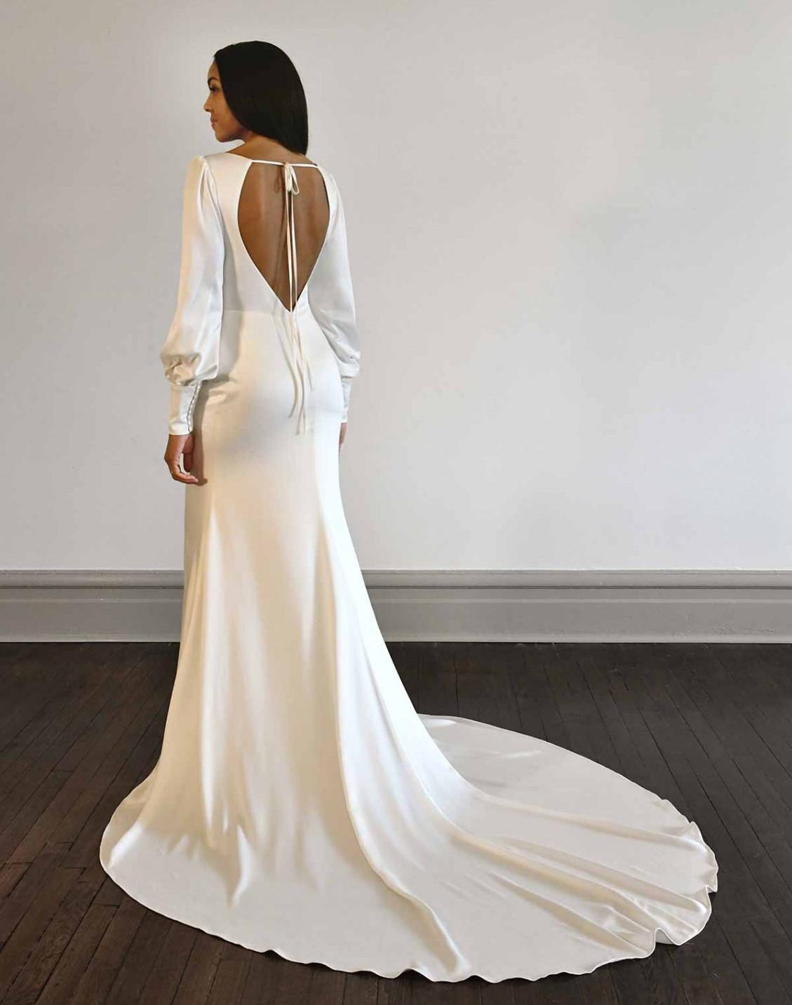 Long Sleeves Crepe Stain Beach Wedding Dresses Sexy V-neck Backless Sweep Train Bohemian Mermaid Bridal Gowns Trumpet Vestidos De Novia
