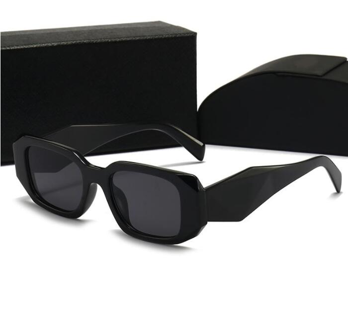 Wholesale luxury Sunglasses polaroid lens designer womens Mens Goggle senior Eyewear For Women eyeglasses frame Vintage Metal Sun Glasses Triangular signature
Wholesale luxury Sunglasses polaroid lens designer womens Mens Goggle senior Eyewear For Women eyeglasses frame Vintage Metal Sun Glasses Triangular signature