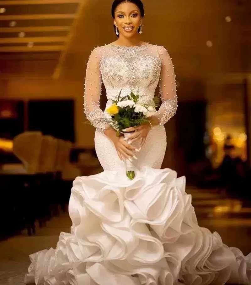 2022 Mermaid Bridal Gowns Ruffles African Wedding Dresses Illusion Sleeves Lace Applique Beaded Tiered Skirt Organza Vestidos De Noiva