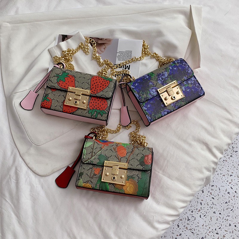 X Printed women's bag fashionable simple cross-body bag underarm shoulder hangbag, Red
X Printed women's bag fashionable simple cross-body bag underarm shoulder hangbag, Red