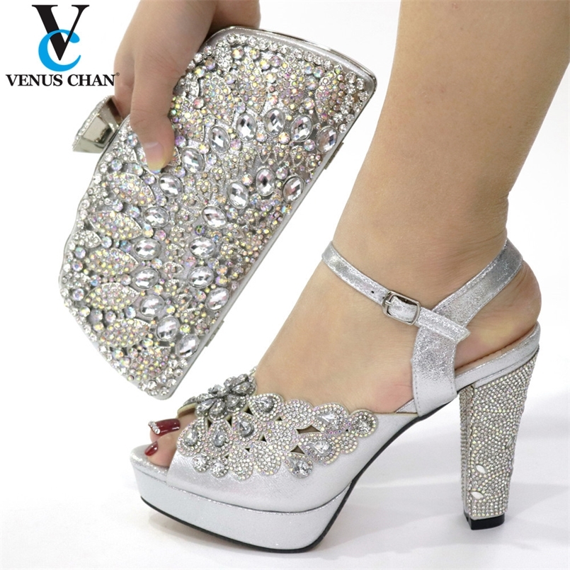 High Quality Silver Color African Shoes and Bag Set To Match Women Nigerian Party Pumps 220509