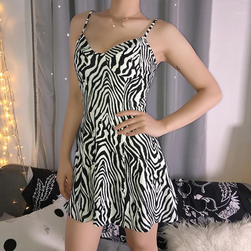 Woman Fashion Animal Zebra Print Dresses Spaghetti Straps Party A-Line Sexy Casual Punk Club Outfit Summer Mini Dress 2022, As pic
Woman Fashion Animal Zebra Print Dresses Spaghetti Straps Party A-Line Sexy Casual Punk Club Outfit Summer Mini Dress 2022, As pic