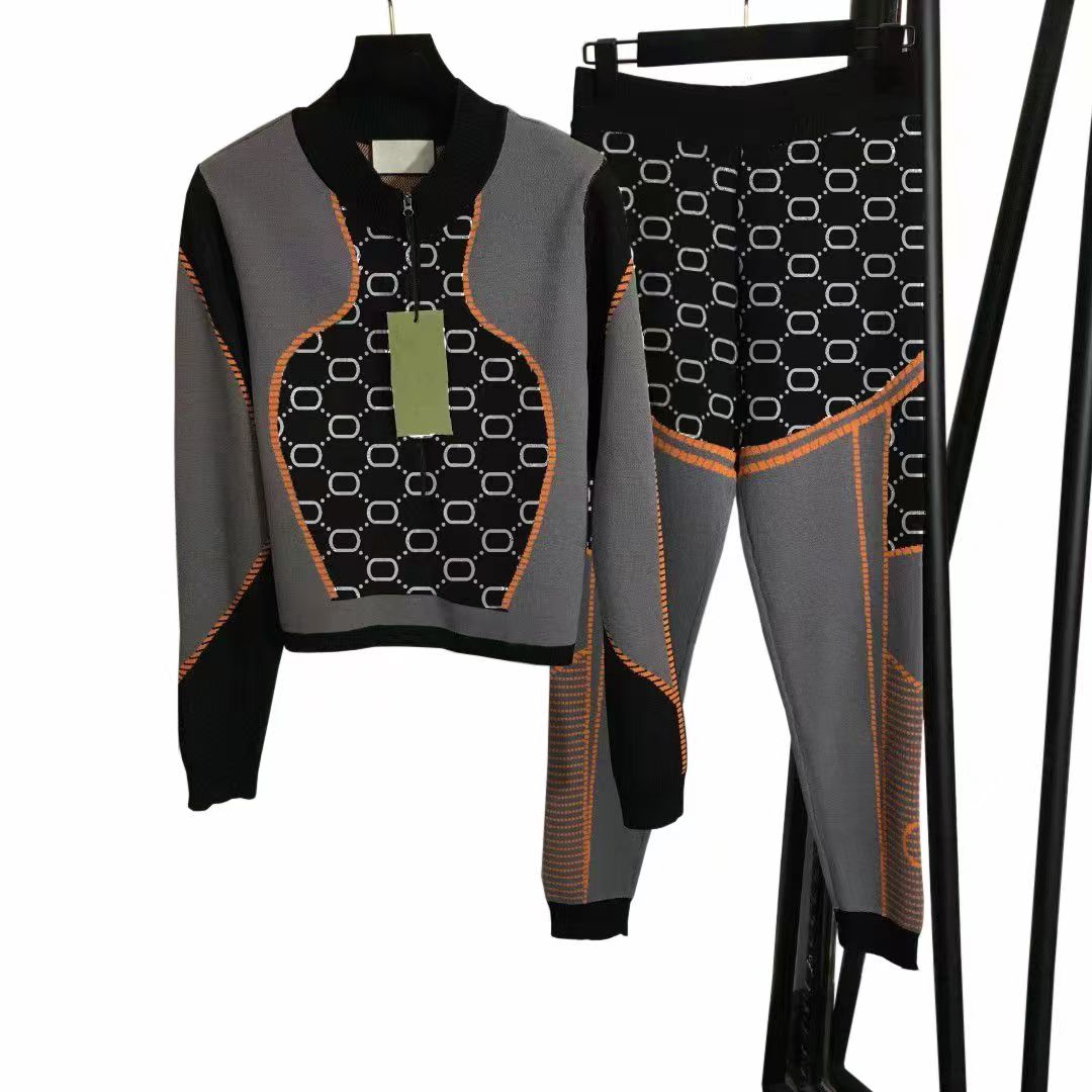 Women' Tracksuits Fashion wear designer yoga sports suit printed daily top and pants autumn winter womens wear 2-piece set, Clear
Women' Tracksuits Fashion wear designer yoga sports suit printed daily top and pants autumn winter womens wear 2-piece set, Clear