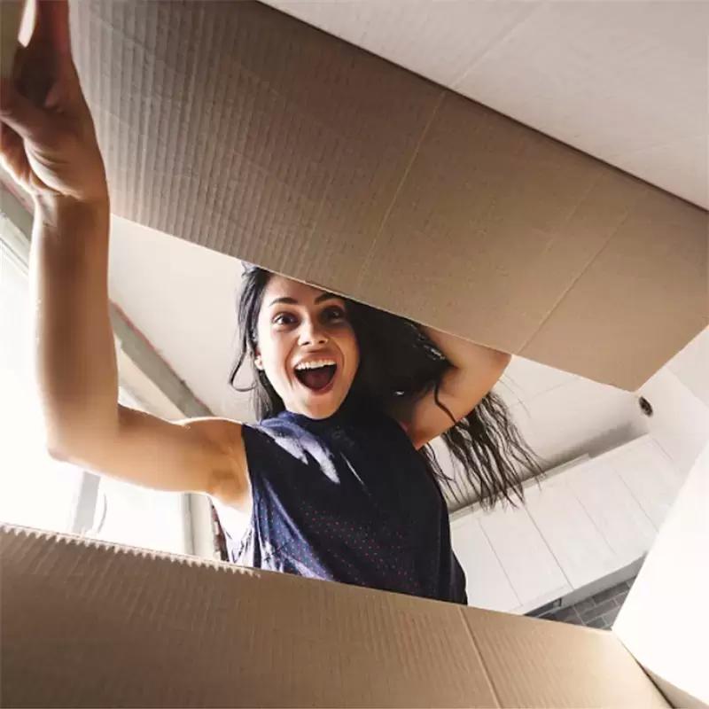 Headsets Lucky Bag Mystery Boxes There is A Chance to Open Mobile Phone Cameras Game Console Smart Watch Earphone More Gift