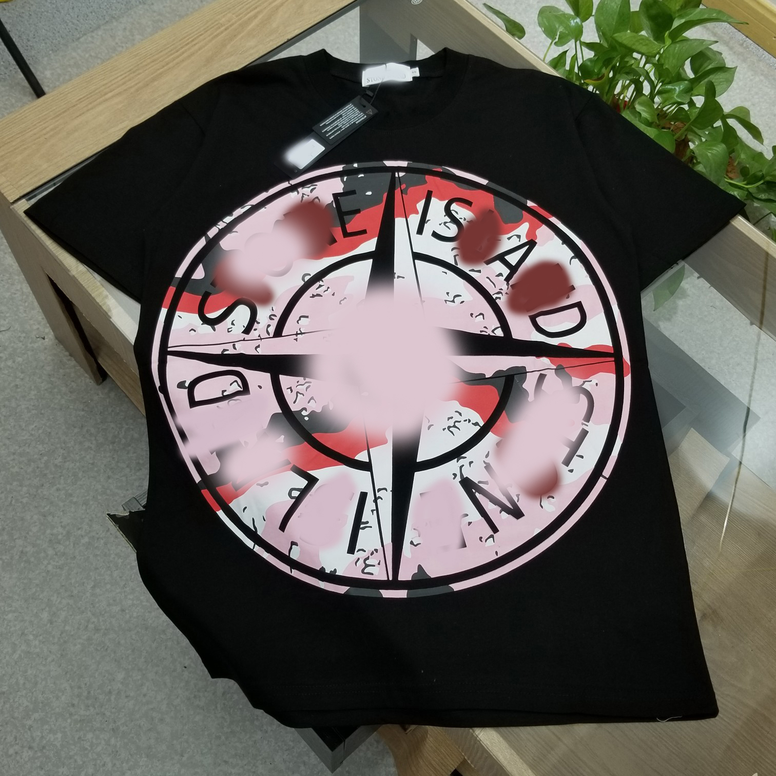 CP 2022New topstoney Men's T-Shirts stone classic print graffiti splash ink round neck island men and women couple short sleeves, Supplement (not shipped separately)
CP 2022New topstoney Men's T-Shirts stone classic print graffiti splash ink round neck island men and women couple short sleeves, Supplement (not shipped separately)