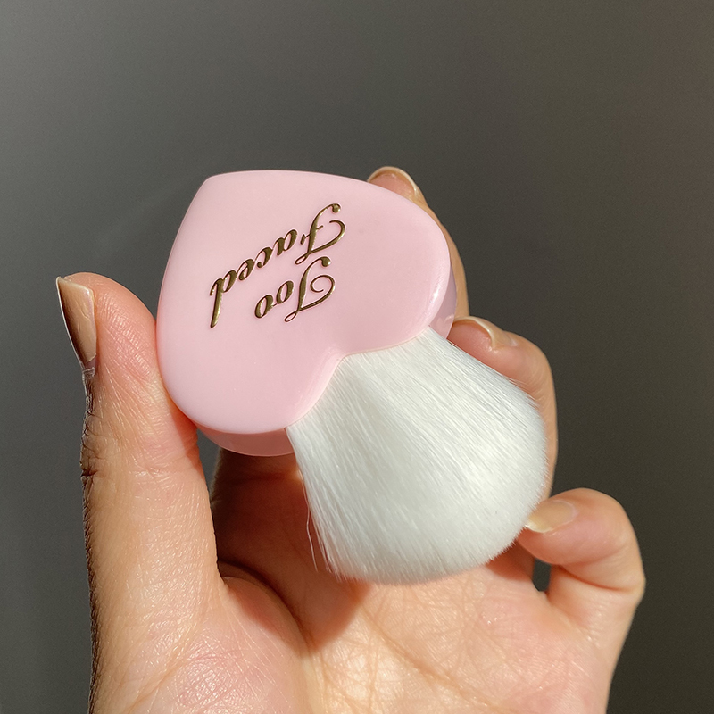 Makeup Brush Heart Shaped Blush Highlighter Kabuki Goat Hair Loose Powder es 220722