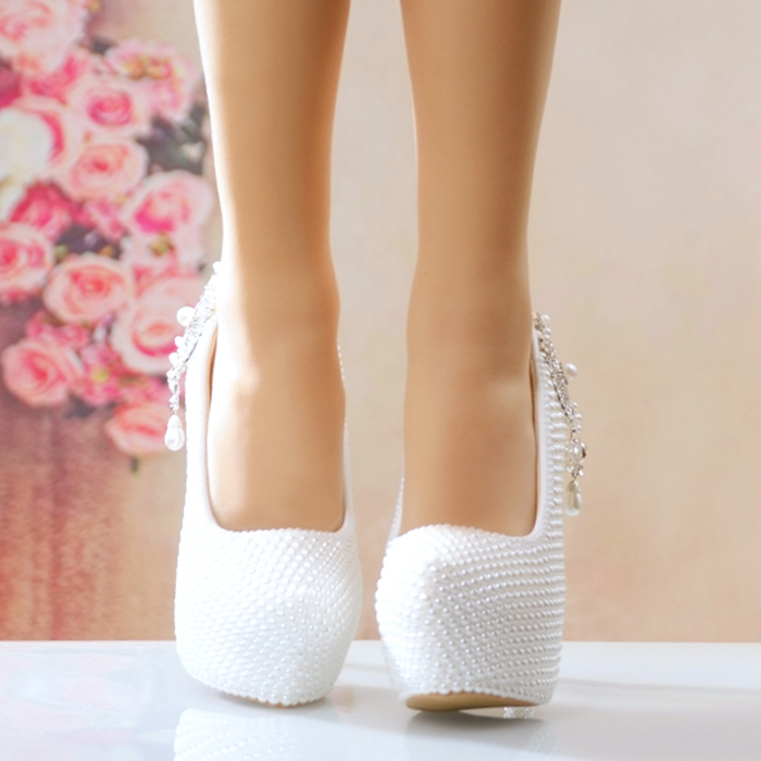 2022 White Pearls Wedding Shoes Thick kitten High Heel Shoes White Lace Pumps Princess Party Birthday Heels