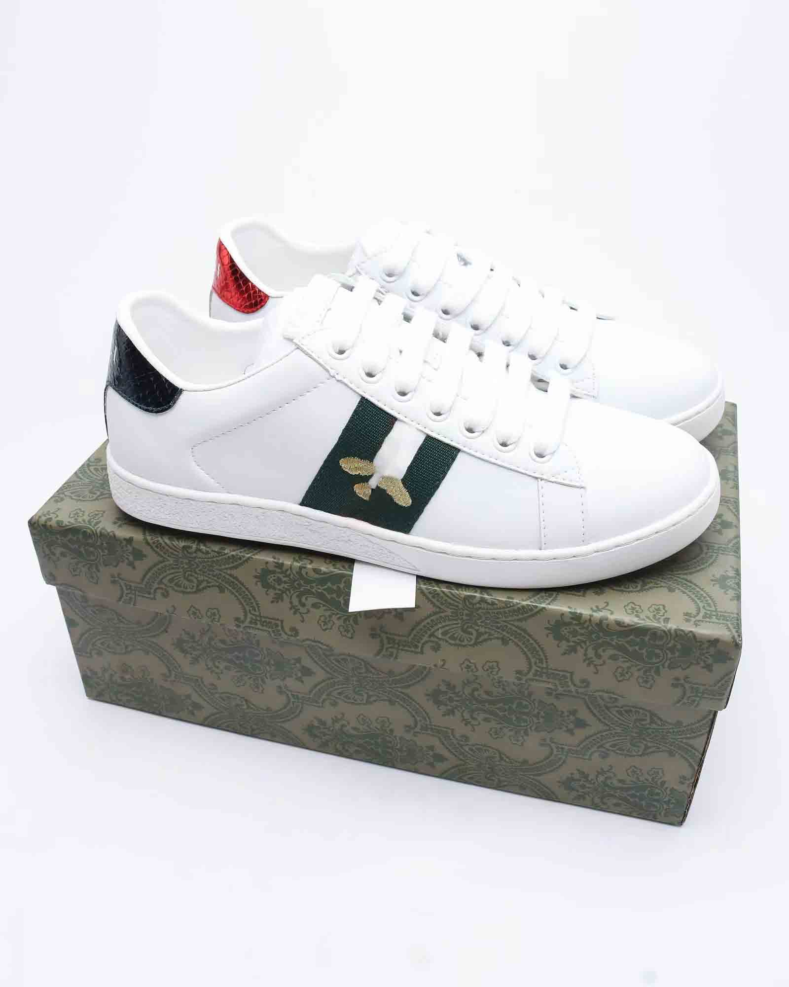 Gu men and women violent retro college board shoes nostalgic fashion casual fashio small white shoes
Gu men and women violent retro college board shoes nostalgic fashion casual fashio small white shoes