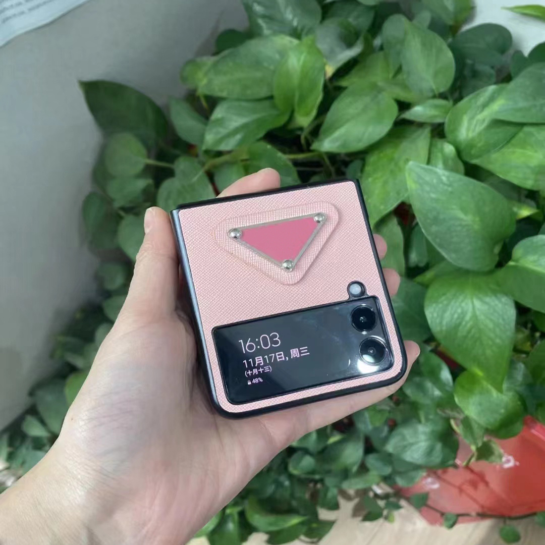 Beautiful Retro Brand Designer P Phone Cases for Samsung Galaxy Z Flip Fold Flip1 Flip2 Flip3 Fold1 Fold2 Fold3 Case Cover with Original Logo Box, #1
Beautiful Retro Brand Designer P Phone Cases for Samsung Galaxy Z Flip Fold Flip1 Flip2 Flip3 Fold1 Fold2 Fold3 Case Cover with Original Logo Box, #1