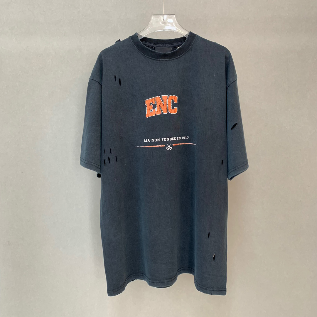 22SS High-End Classic Letter Printed Hole Tee Vintage Washed Summer Solid Short Sleeve Fashion Casual Breathable Men Women Street T-shirts Oversize TJMJYTX588, Black
22SS High-End Classic Letter Printed Hole Tee Vintage Washed Summer Solid Short Sleeve Fashion Casual Breathable Men Women Street T-shirts Oversize TJMJYTX588, Black