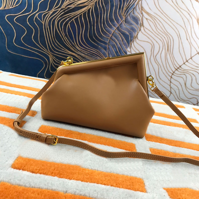 Cowhide Crossbody Bags Lamb Hair Clutch Bag Women Handbag Purse Genuine Leather Detachable Strap Thread High Quality Plain Fashion Letters Hasp Hardware, #1
Cowhide Crossbody Bags Lamb Hair Clutch Bag Women Handbag Purse Genuine Leather Detachable Strap Thread High Quality Plain Fashion Letters Hasp Hardware, #1