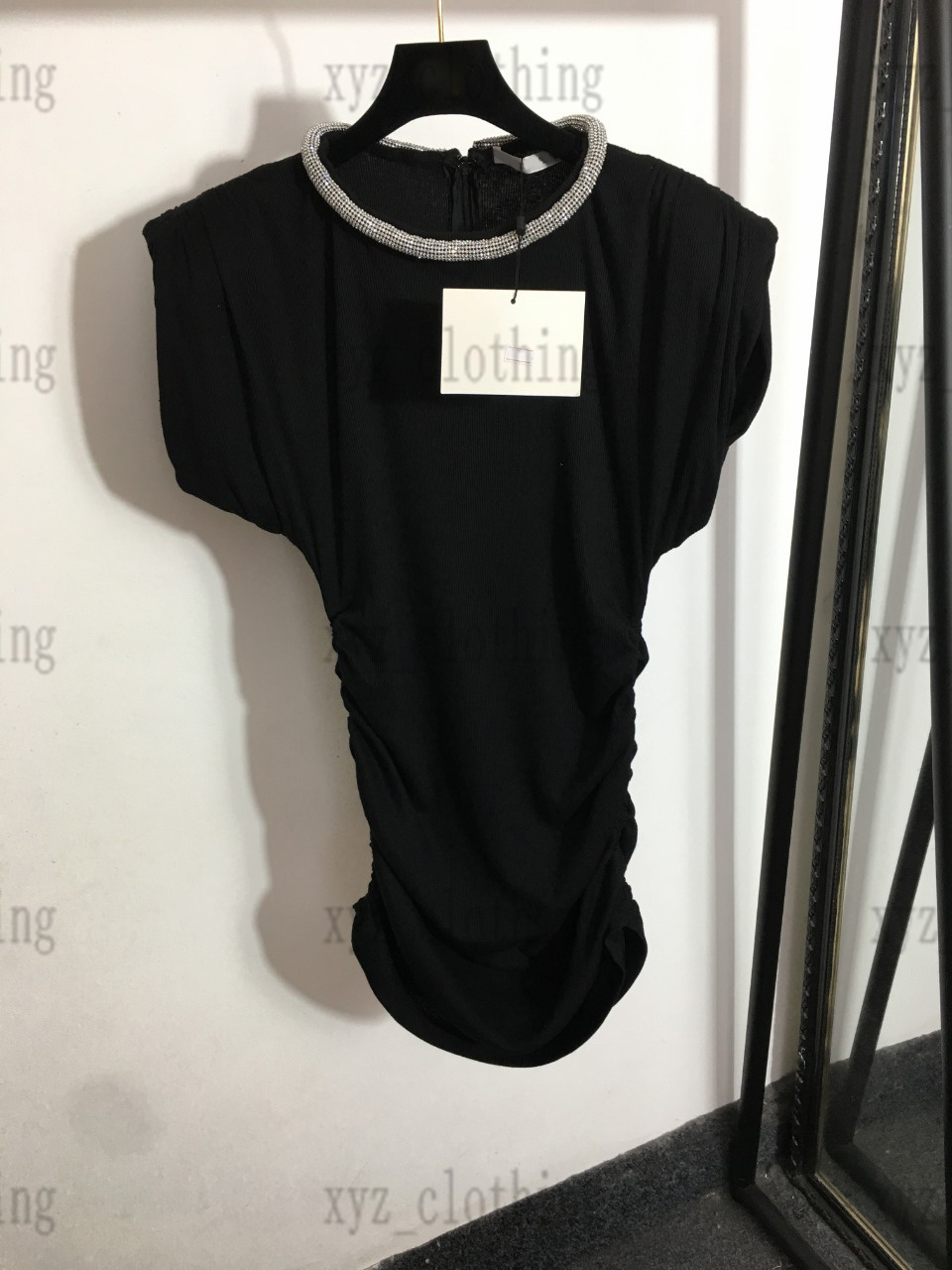 newly elegant black dress high-end 2022 summer Shiny studded round neck package hip slim sleeveless-dress designer skirts girls skirts luxury design SML, 03
newly elegant black dress high-end 2022 summer Shiny studded round neck package hip slim sleeveless-dress designer skirts girls skirts luxury design SML, 03