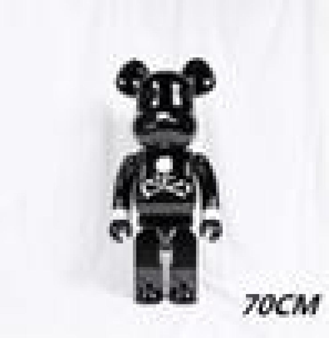 Selling 1000 70CM Bearbrick Evade glue Skull White Black bear figures Toy For Collectors Berbrick Art Work model decoration
Selling 1000 70CM Bearbrick Evade glue Skull White Black bear figures Toy For Collectors Berbrick Art Work model decoration
