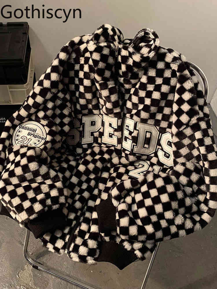 Gothiscyn Men Jacket Hip Hop Black Plaid Lamb Wool Streetwear Outerwear Coats Winter s Casual Gothic Punk Male Coat
Gothiscyn Men Jacket Hip Hop Black Plaid Lamb Wool Streetwear Outerwear Coats Winter s Casual Gothic Punk Male Coat