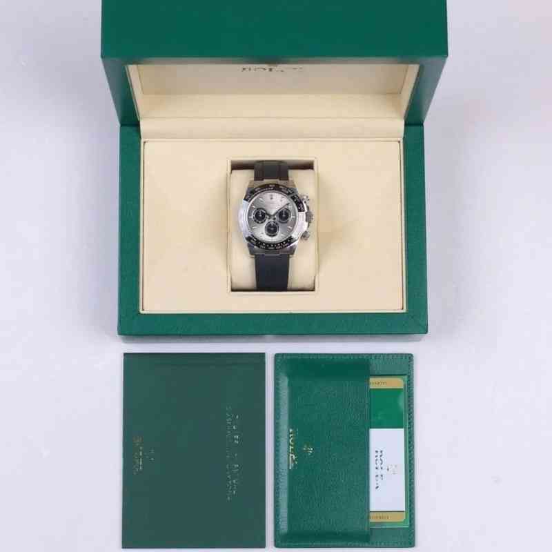 uxury watch Date Gmt Swiss imported ditongna automatic men's mechanical Green Water Ghost waterproof luminous rubber strap Jindi V4HT, Black
uxury watch Date Gmt Swiss imported ditongna automatic men's mechanical Green Water Ghost waterproof luminous rubber strap Jindi V4HT, Black