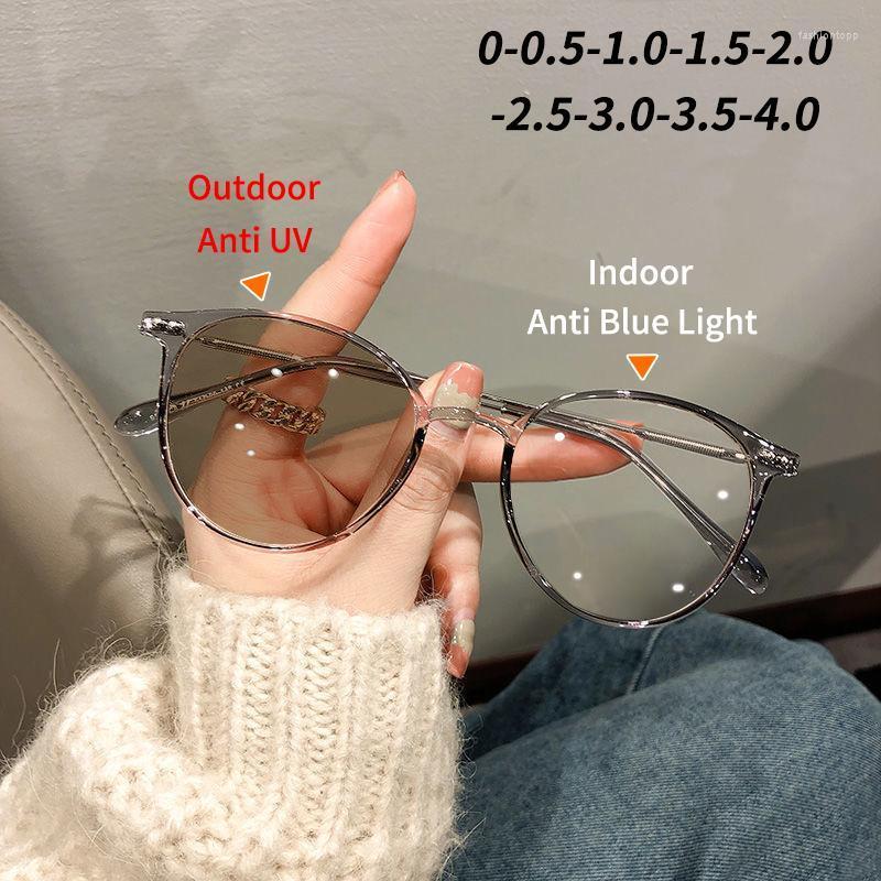 Sunglasses Pochromic Myopia Glasses Women's Anti Blue Light Korean Style Frame Computer Optical GlassesSunglasses
Sunglasses Pochromic Myopia Glasses Women's Anti Blue Light Korean Style Frame Computer Optical GlassesSunglasses
