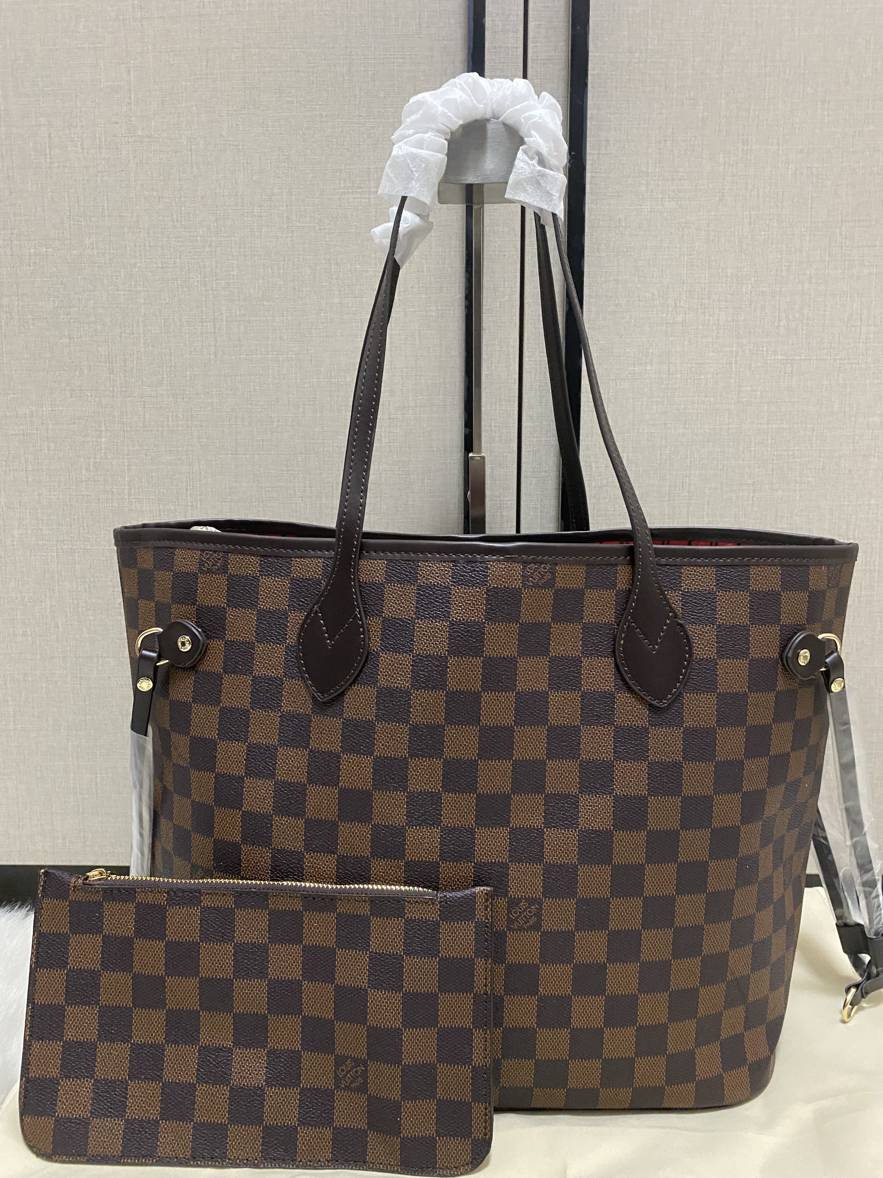 New fashion women Leather handbags luxury ladies designer composite bags lady clutch bag shoulder tote female purse wallet, Brown grid
New fashion women Leather handbags luxury ladies designer composite bags lady clutch bag shoulder tote female purse wallet, Brown grid