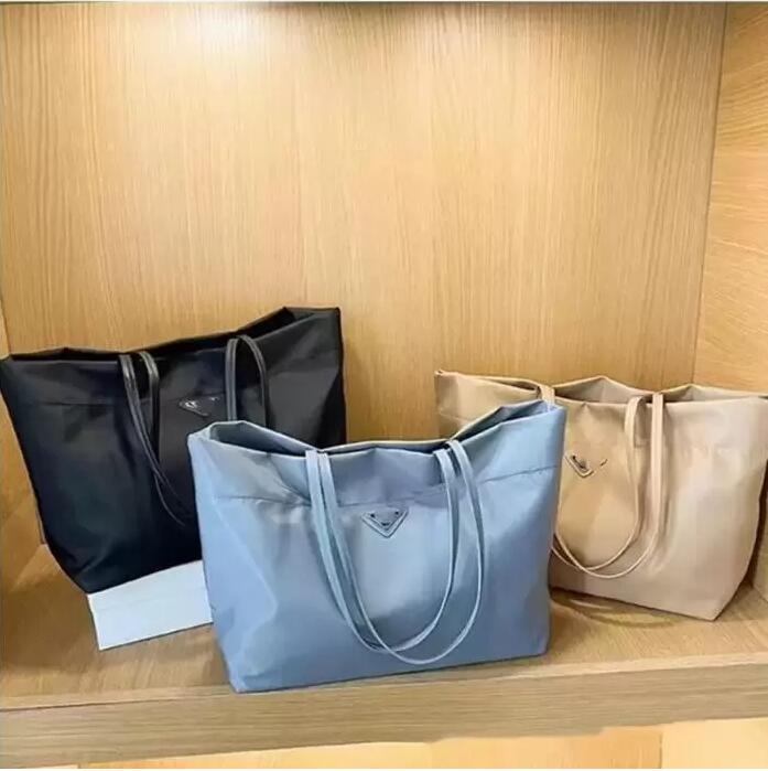 Wholesale Luxury Designer Brands Shopping Bags Women hobo Waterproof Leisure Travel Bag Large Capacity Nylon Mommy Tote Ladies Shoulder Bag Handbag, 1 black
Wholesale Luxury Designer Brands Shopping Bags Women hobo Waterproof Leisure Travel Bag Large Capacity Nylon Mommy Tote Ladies Shoulder Bag Handbag, 1 black