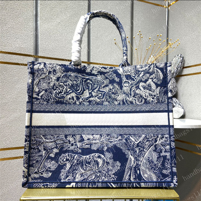 2022 Multicolor Classic Totes Designers Luxurys Canvas Shopping Bags Large Capacity Woman Handbags High Quality Bag size 42cm ##TOT01, #tot01
2022 Multicolor Classic Totes Designers Luxurys Canvas Shopping Bags Large Capacity Woman Handbags High Quality Bag size 42cm ##TOT01, #tot01