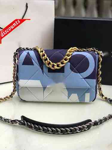 1160 Design Luxury Woman's Brand Letter Plaid Shoulder Chain Cc Bag Lambskin Graffiti Handbag Vintage Messenger Bags Real Leather Le Boy 2.5
1160 Design Luxury Woman's Brand Letter Plaid Shoulder Chain Cc Bag Lambskin Graffiti Handbag Vintage Messenger Bags Real Leather Le Boy 2.5