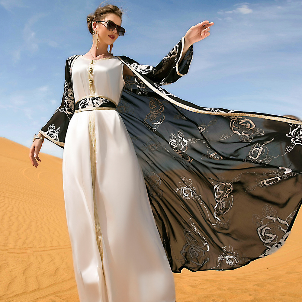 Elegant Black Two Pieces Evening Dress 2022 Dubai Long Sleeve Arabic Long Prom Dresses With Belt Vintage Women Formal Party Gown Vestidos De Noche Lar