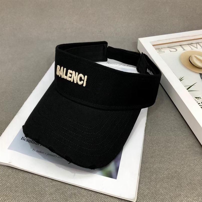 Designer Brand Double Letter Empty Top Cap Casual Summer Visor Sun Mens Hat Sports Women Golf Tennis Outdoor Beach Headband Snapba221G
Designer Brand Double Letter Empty Top Cap Casual Summer Visor Sun Mens Hat Sports Women Golf Tennis Outdoor Beach Headband Snapba221G