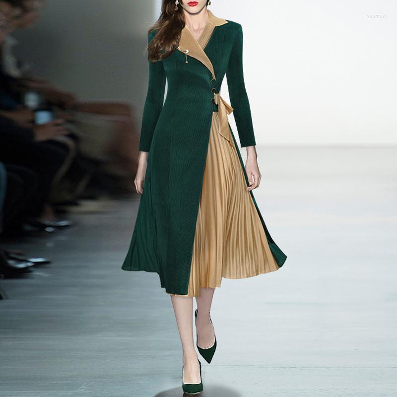 Casual Dresses RosyRoozy 2022 Top Quality Fashion Turn-down Collar Long Sleeve Bow Midi Pleated Dress Spring Summer Women Vestidos Robe Femm
Casual Dresses RosyRoozy 2022 Top Quality Fashion Turn-down Collar Long Sleeve Bow Midi Pleated Dress Spring Summer Women Vestidos Robe Femm