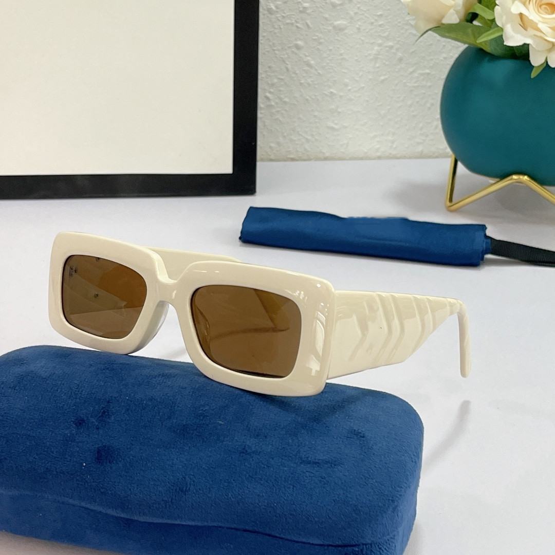 Sunglasses for Women style 0811S Anti-Ultraviolet Retro Plate Rectangle square Full Frame Unisex fashion Eyeglasses Random Box
Sunglasses for Women style 0811S Anti-Ultraviolet Retro Plate Rectangle square Full Frame Unisex fashion Eyeglasses Random Box
