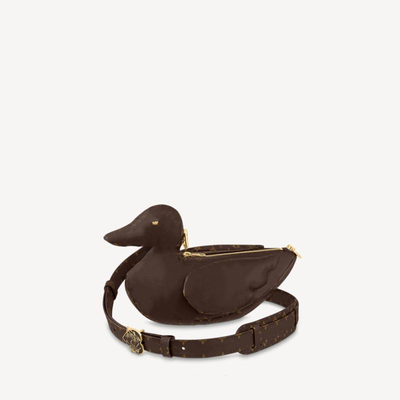 Explosion man woman DUCK BAG M45990 shoulder bag stud Fodera in tessuto Parti metalliche dorate Chiusura con zip luxury designer counter with box
Explosion man woman DUCK BAG M45990 shoulder bag stud Fodera in tessuto Parti metalliche dorate Chiusura con zip luxury designer counter with box