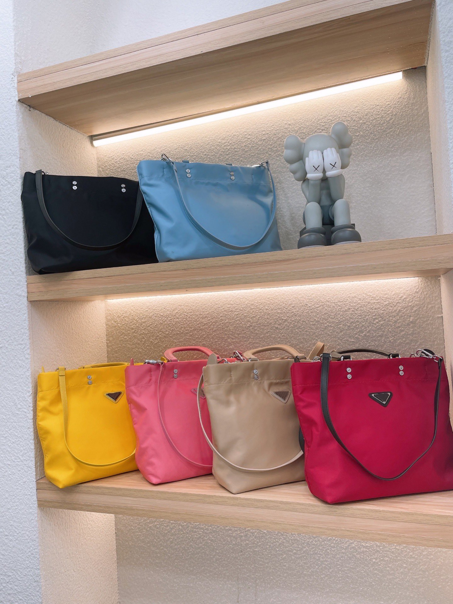 High quality women tote bags twist crooked mobile travel shopping bag handbag famous luxury fashion designer nylon tote shoulder purse wallet, Specification selection
High quality women tote bags twist crooked mobile travel shopping bag handbag famous luxury fashion designer nylon tote shoulder purse wallet, Specification selection