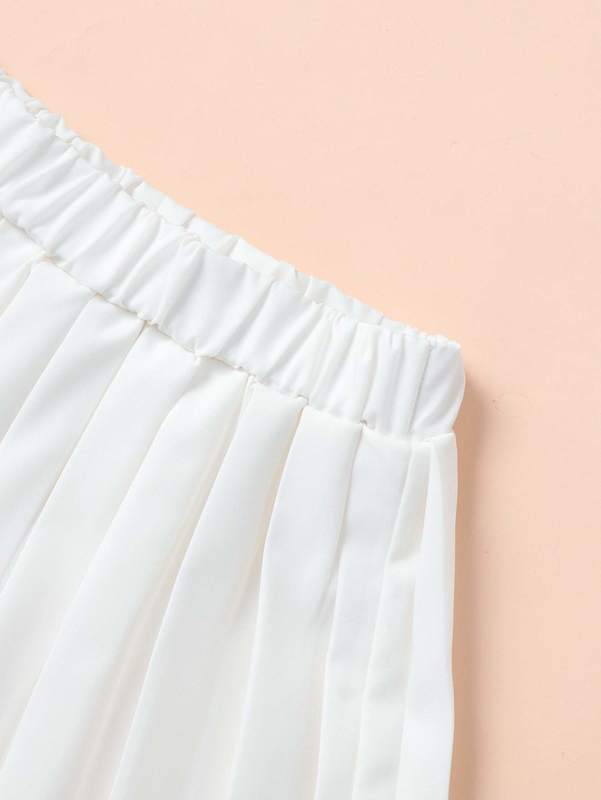 Girls V Neck Tee And Pleated Skirt SHE