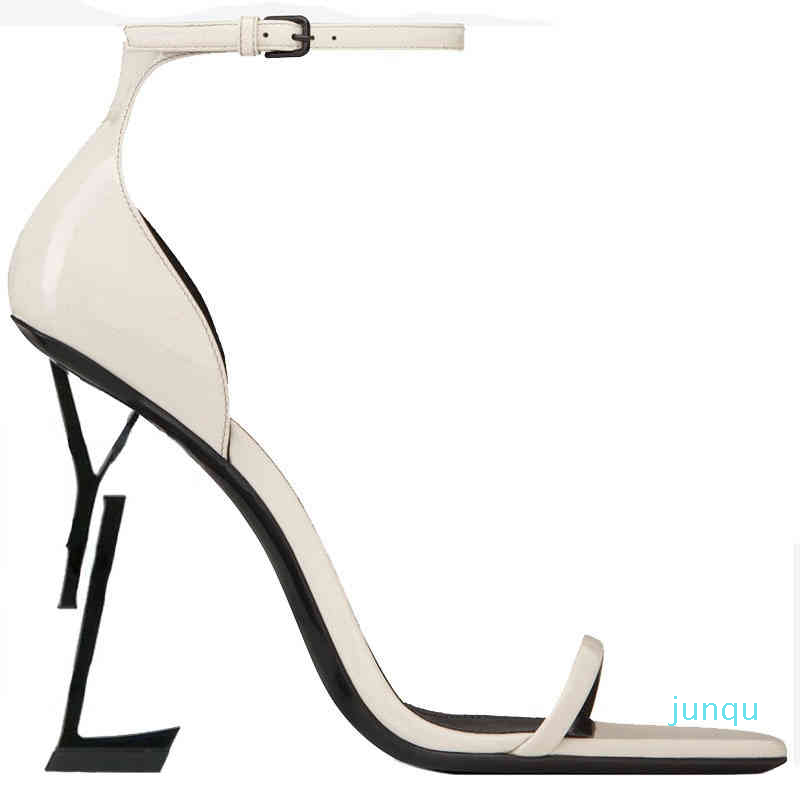 2022 summer one line leather lettered high heels fashion thin heels women's shoes open toe sandals, Bright black + gold h
2022 summer one line leather lettered high heels fashion thin heels women's shoes open toe sandals, Bright black + gold h