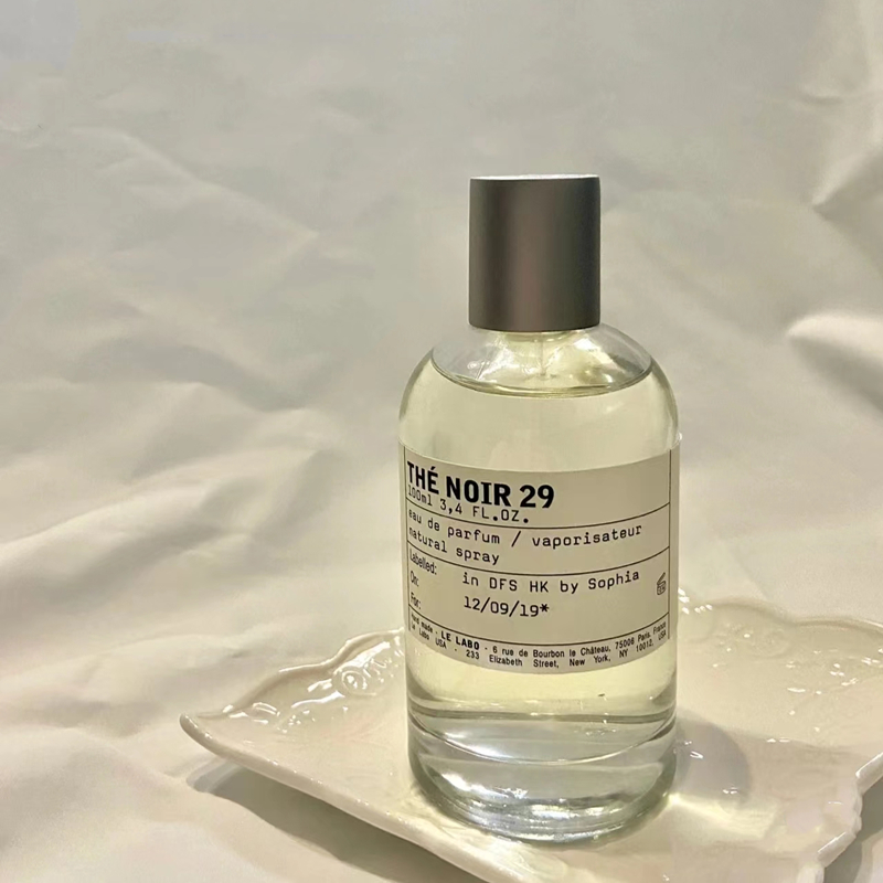 SALES!!! Woman Perfume fragrance women the noir 29 santal 33 rose 31 le labo cologne high quality fragrance smell charming free fast ship
SALES!!! Woman Perfume fragrance women the noir 29 santal 33 rose 31 le labo cologne high quality fragrance smell charming free fast ship