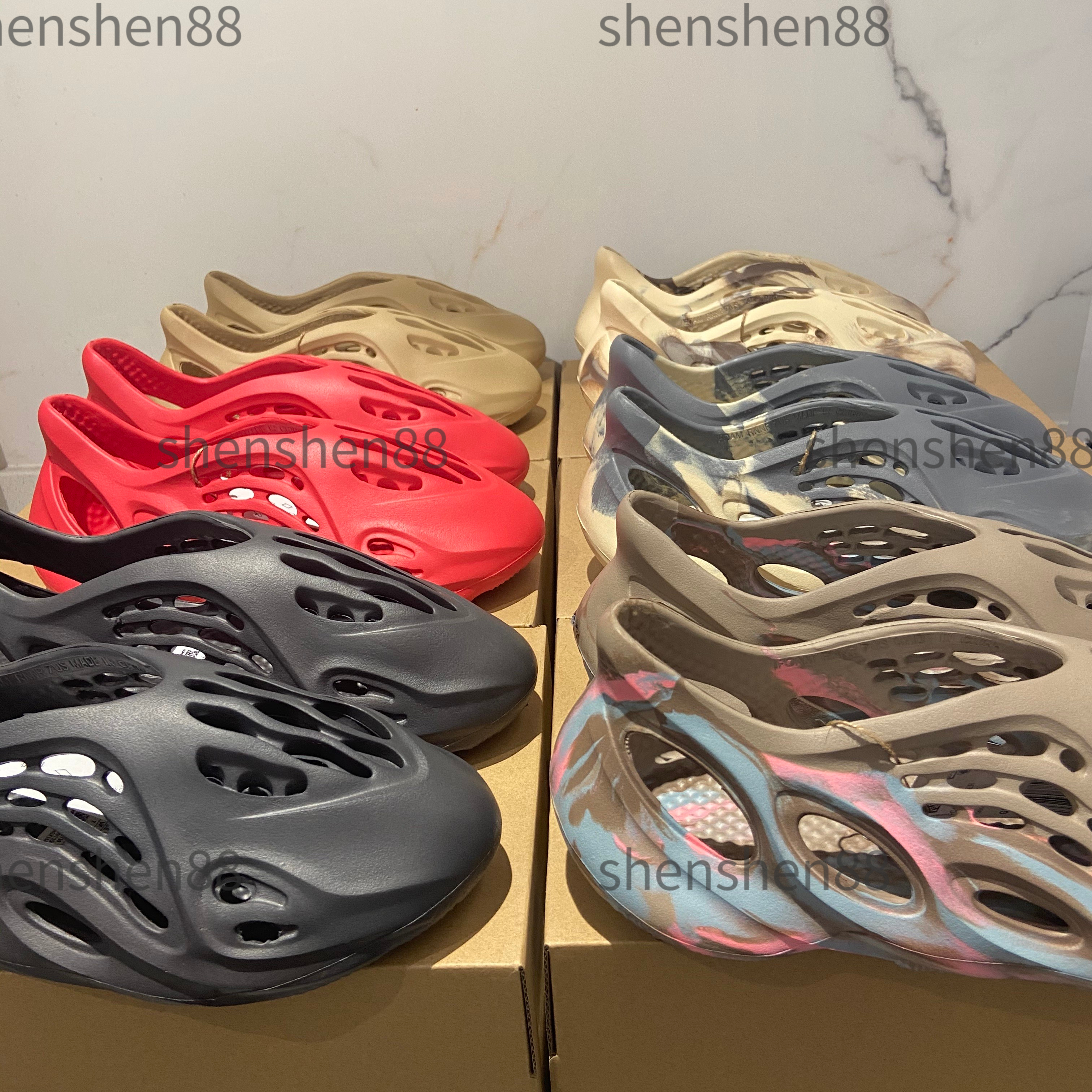 2022 Designer Slippers fashion Men Woman slider Vermillion Mineral Blue Onyx Pure Sandals Slide Slipper Foam Ochre Resin Clog Desert Ararat runr slides shoe Classic, Box
2022 Designer Slippers fashion Men Woman slider Vermillion Mineral Blue Onyx Pure Sandals Slide Slipper Foam Ochre Resin Clog Desert Ararat runr slides shoe Classic, Box