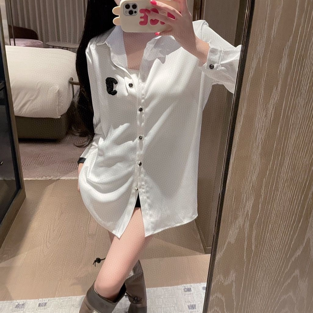 2022 Luxury designer Women Two Piece Dress Set Short Sleeve Turn-down Collar Shirts High Waist Shorts New Splicing Casual blouse 2 Pecs For Office t shirt G overshirt, Z3 high quality 30
2022 Luxury designer Women Two Piece Dress Set Short Sleeve Turn-down Collar Shirts High Waist Shorts New Splicing Casual blouse 2 Pecs For Office t shirt G overshirt, Z3 high quality 30