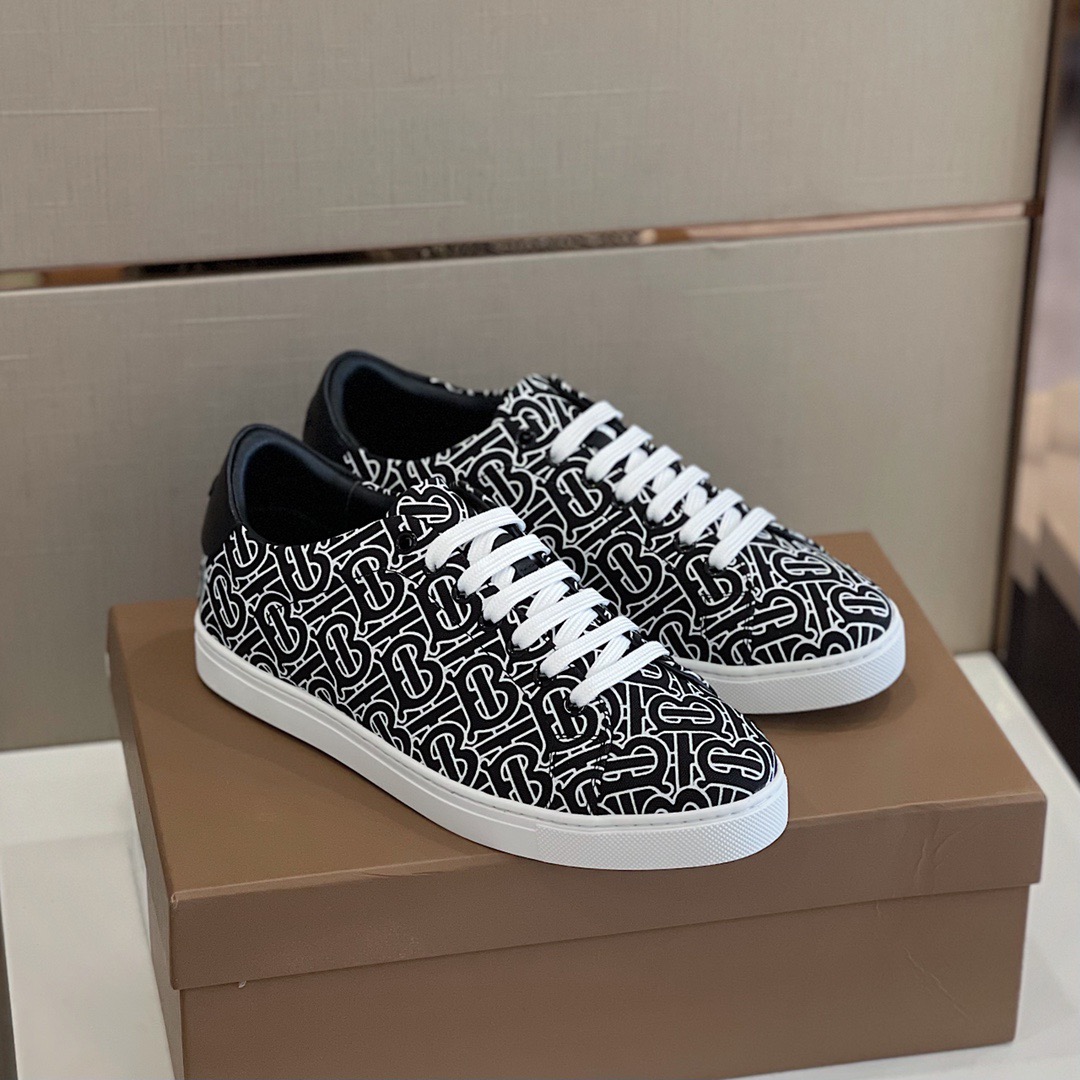 Designer Striped Vintage Sneaker Men Women plaid logo printed cotton sneakers Platform Casual Shoes Season Shades Flats Trainers Brand Classic Outdoor Shoe ee889
Designer Striped Vintage Sneaker Men Women plaid logo printed cotton sneakers Platform Casual Shoes Season Shades Flats Trainers Brand Classic Outdoor Shoe ee889