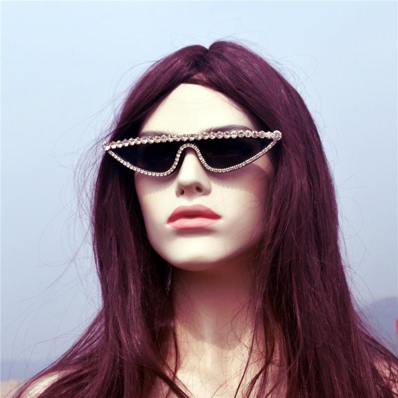 Sunglasses Cat Womens Luxury Diamond Small Studded Rhinestones Frame Glasses Flat Top Women Party Bling Eyewear NX
Sunglasses Cat Womens Luxury Diamond Small Studded Rhinestones Frame Glasses Flat Top Women Party Bling Eyewear NX