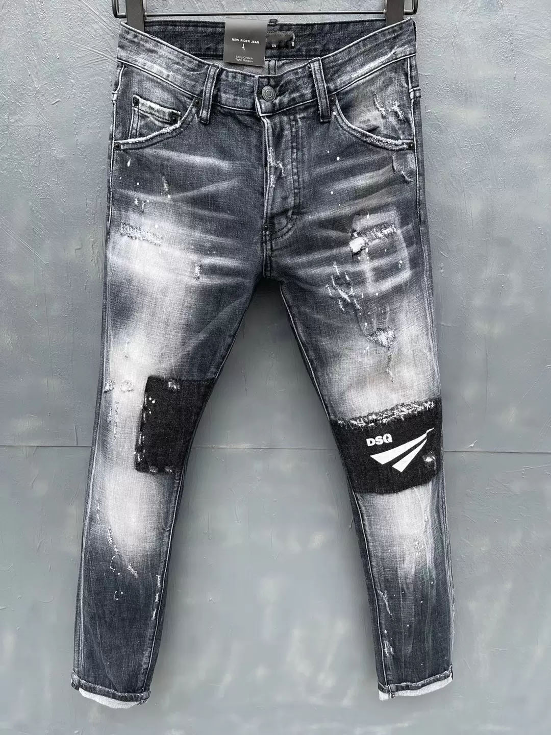 DSQSURY DSQ Jeans Mens Luxury Designer Jeans Skinny Ripped Cool Guy Causal Hole Denim Fashion Brand Fit Jeans Men Washed Pants 1040, Customize
DSQSURY DSQ Jeans Mens Luxury Designer Jeans Skinny Ripped Cool Guy Causal Hole Denim Fashion Brand Fit Jeans Men Washed Pants 1040, Customize